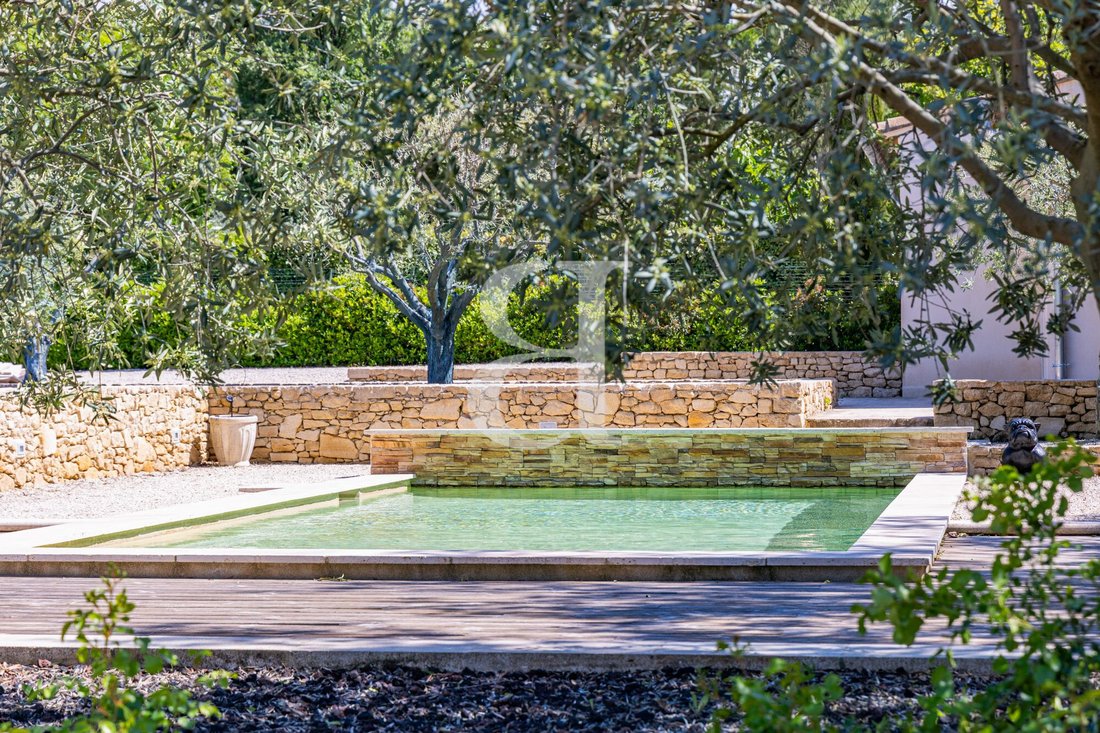 Villa in La Roque-sur-Pernes, Provence-Alpes-Côte d'Azur, France 4 - 18390052