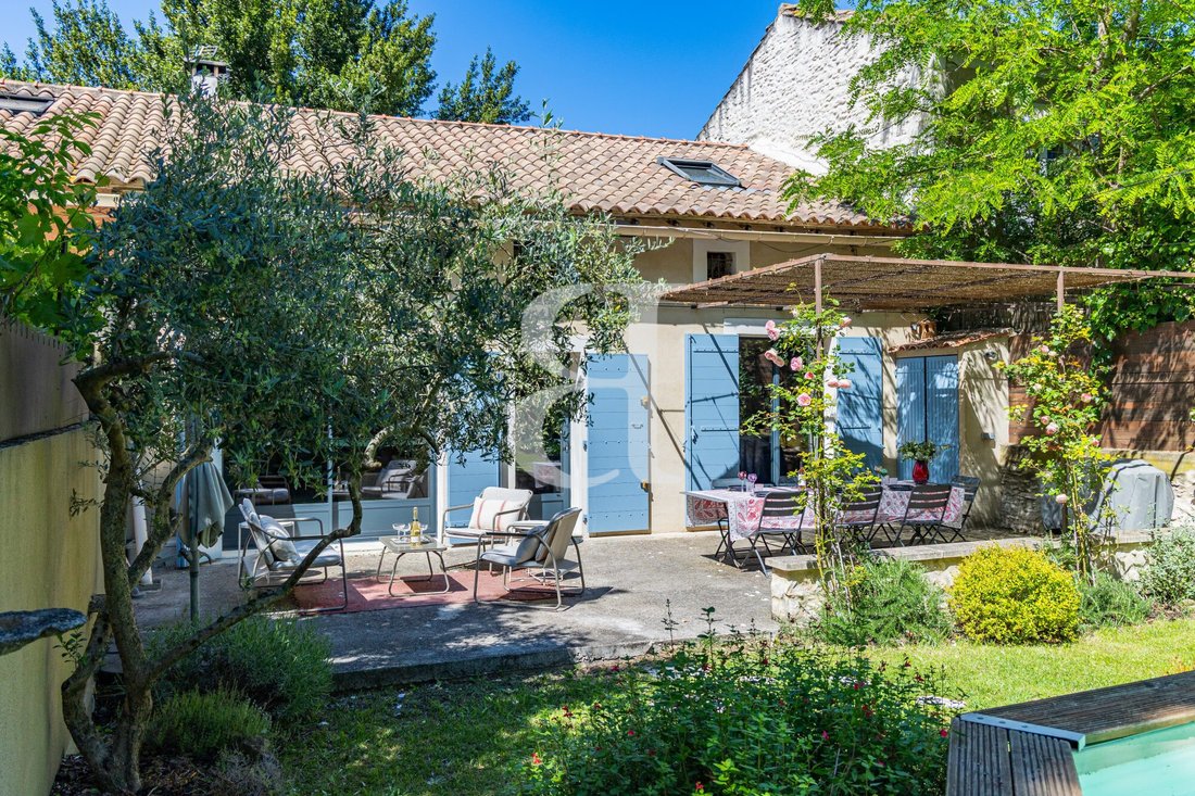 Villa in Saint-Rémy-de-Provence, Provence-Alpes-Côte d'Azur, France 5 - 18390047