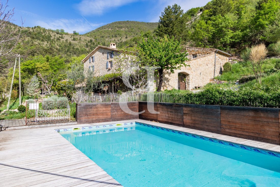 Country House in Saint-Ferreol-Trente-Pas, Auvergne-Rhône-Alpes, France 4 - 16838311