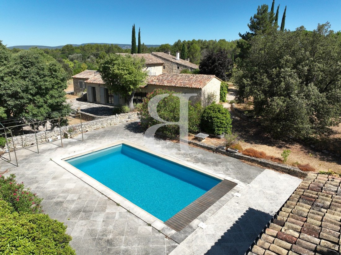 Country House in Ménerbes, Provence-Alpes-Côte d'Azur, France 1 - 16838169