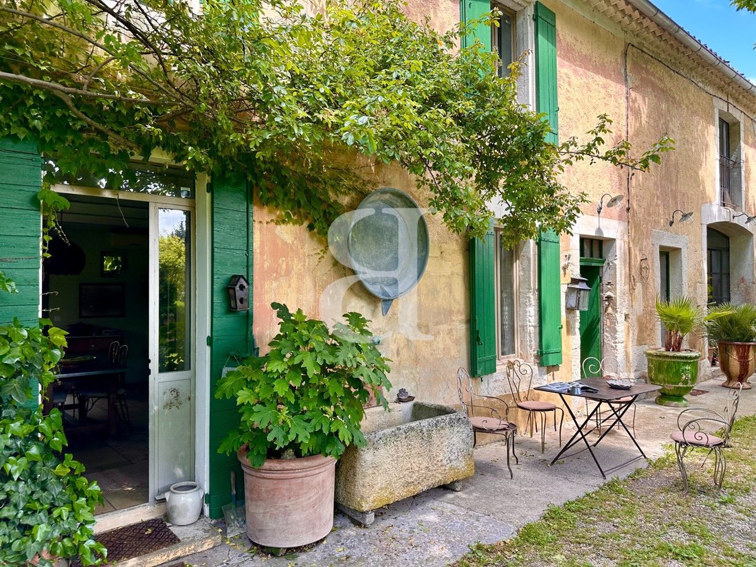 Country House in Cabannes, Provence-Alpes-Côte d'Azur, France 3 - 16838212