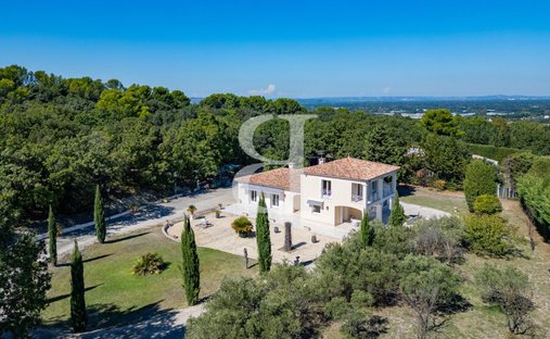 Villa a Eyragues, Provenza-Alpi-Costa Azzurra, Francia 1