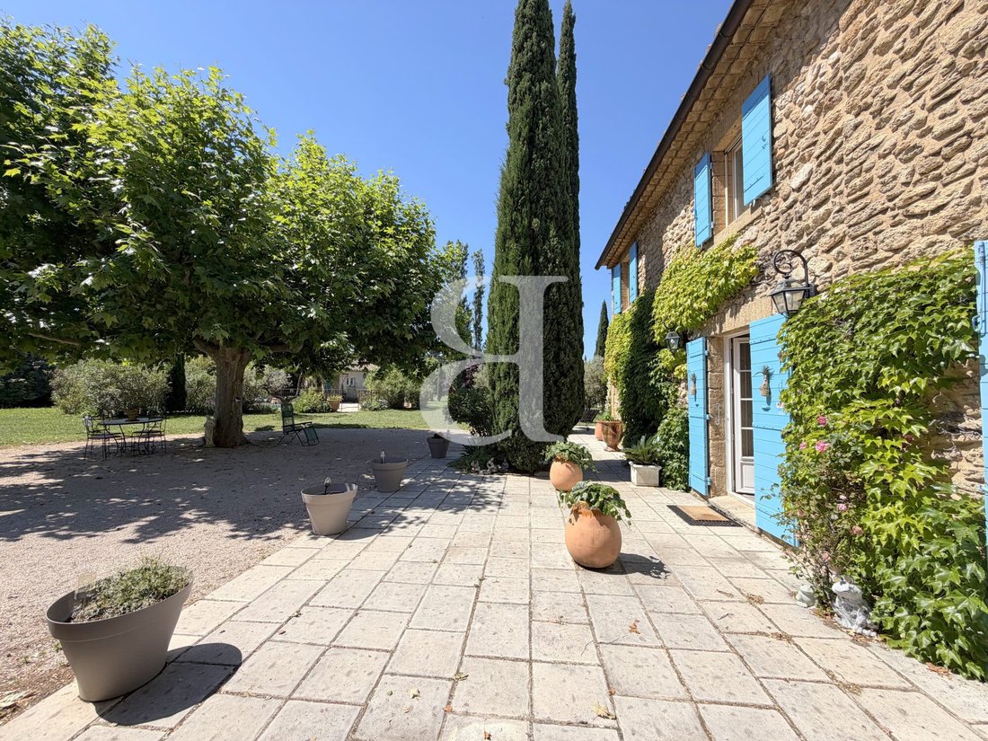 Country House in Cavaillon, Provence-Alpes-Côte d'Azur, France 3 - 17284329