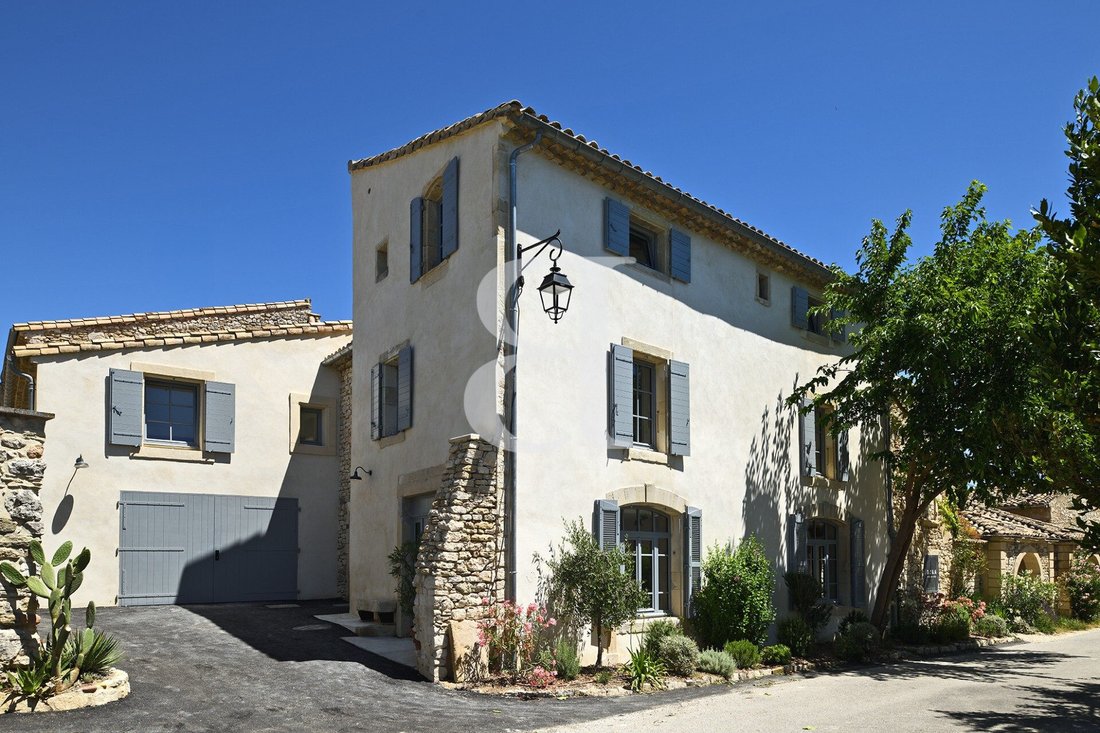 Country House in Grignan, Auvergne-Rhône-Alpes, France 1 - 16894680
