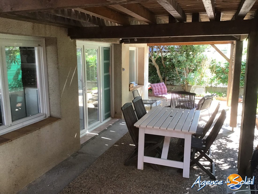 Chalet in Gruissan, Occitania, France 3 - 18389806
