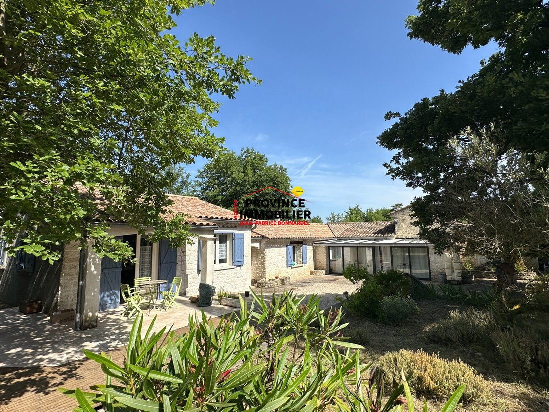 House in Grignan, Auvergne-Rhône-Alpes, France 1 - 18389929
