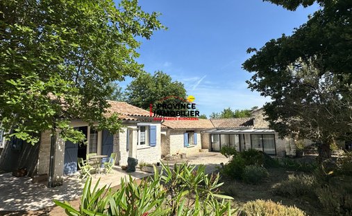 House in Grignan, Auvergne-Rhône-Alpes, France 1