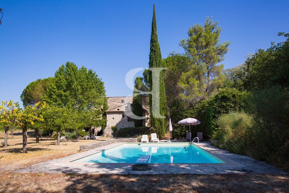 Country House in Merindol-les-Oliviers, Auvergne-Rhône-Alpes, France 3 - 16838306