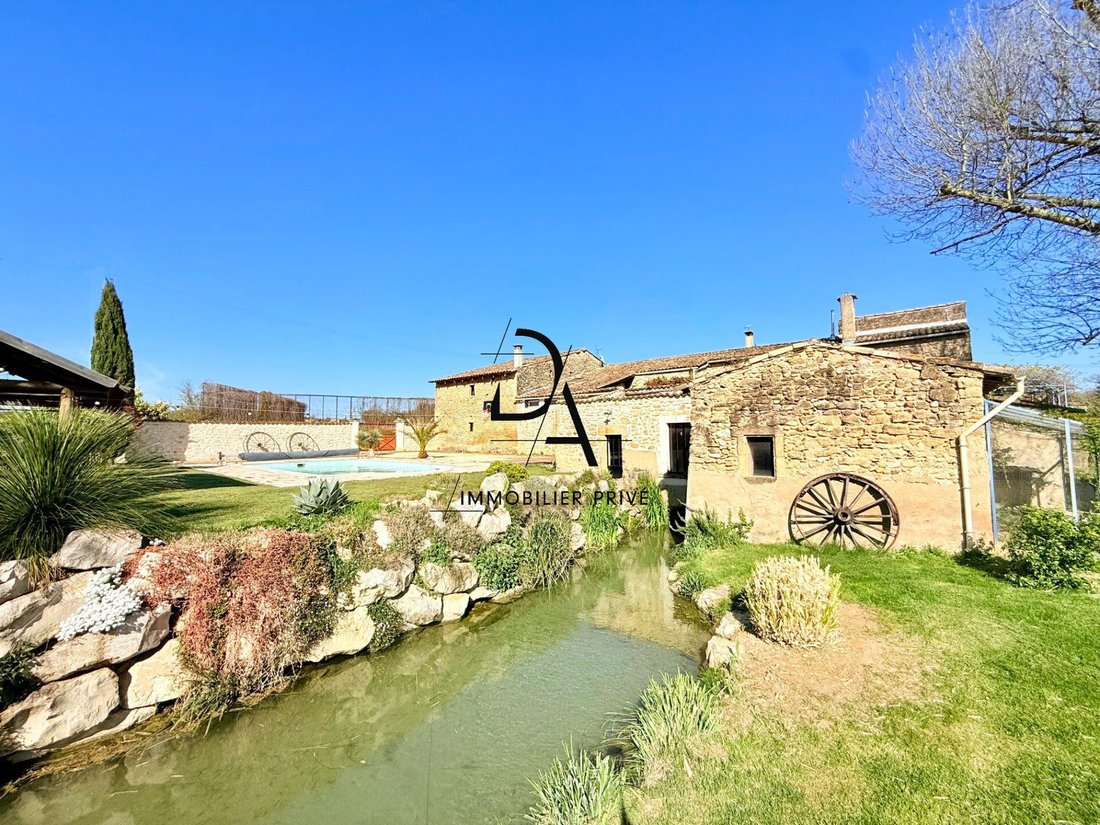 Farm Ranch in Montoison, Auvergne-Rhône-Alpes, France 1 - 18389812