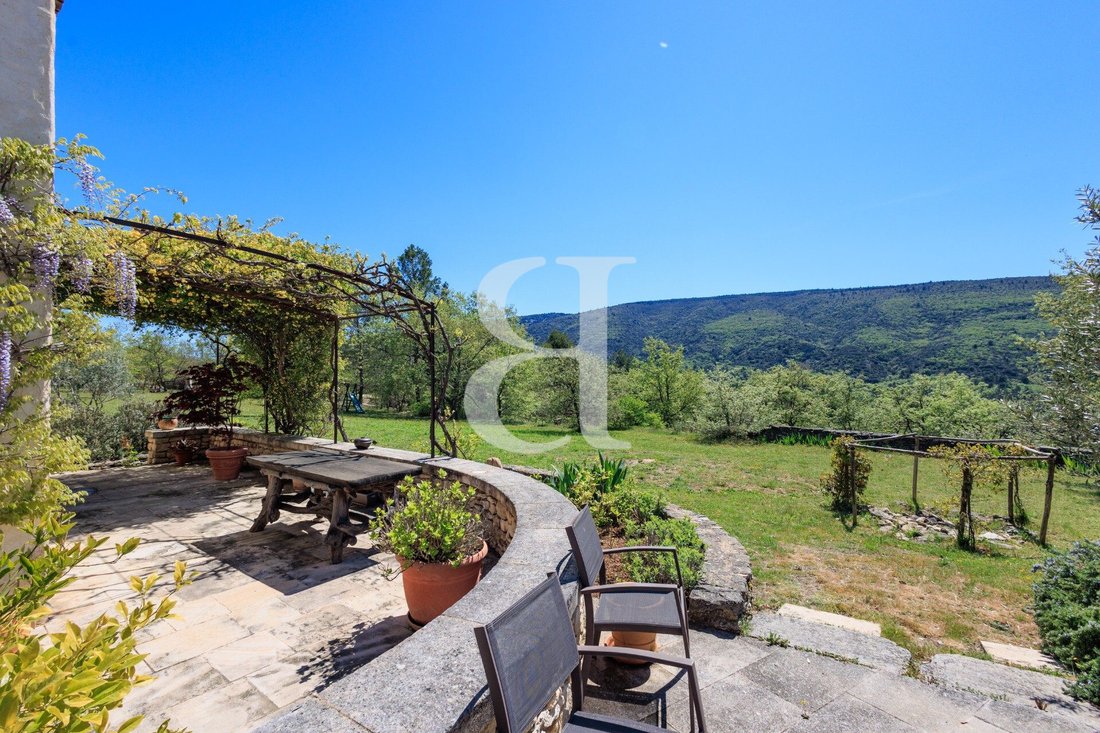 Country House in Lacoste, Provence-Alpes-Côte d'Azur, France 5 - 17815696
