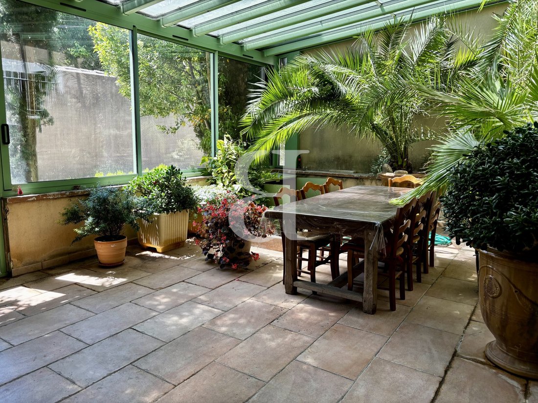 Villa in Saint-Rémy-de-Provence, Provence-Alpes-Côte d'Azur, France 2 - 18389787