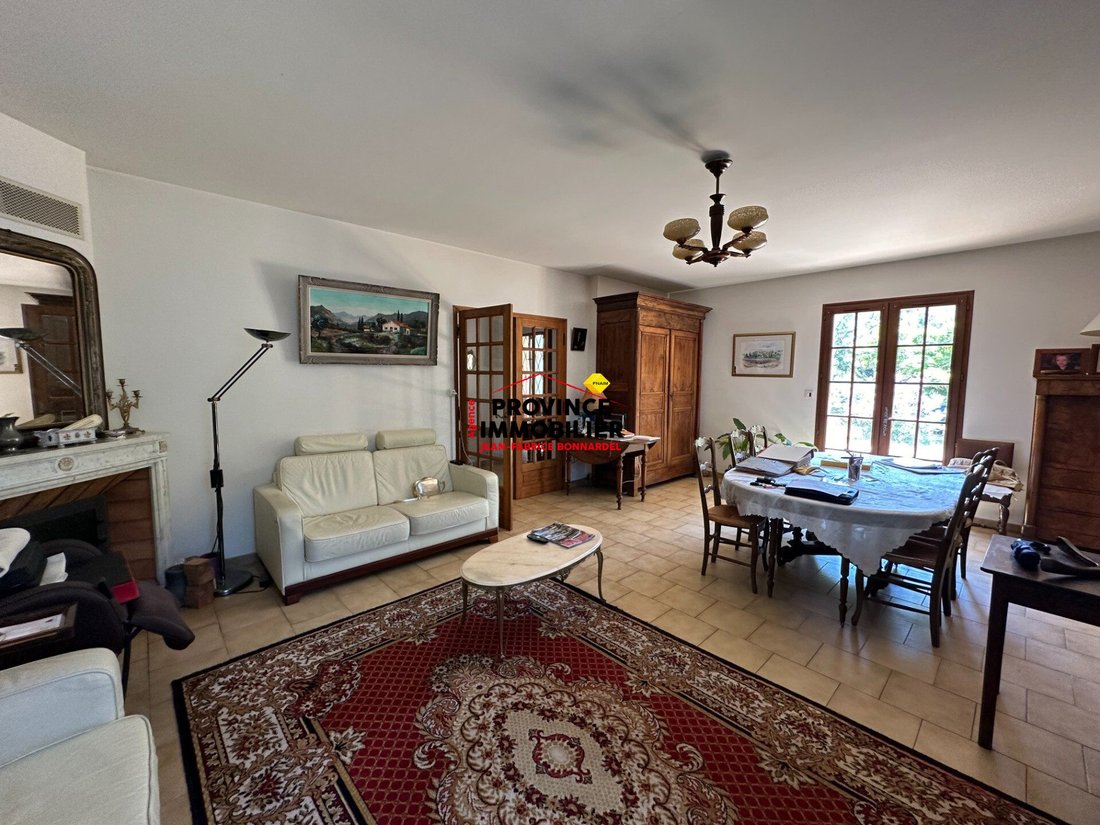 Villa in Grignan, Auvergne-Rhône-Alpes, France 4 - 18389802