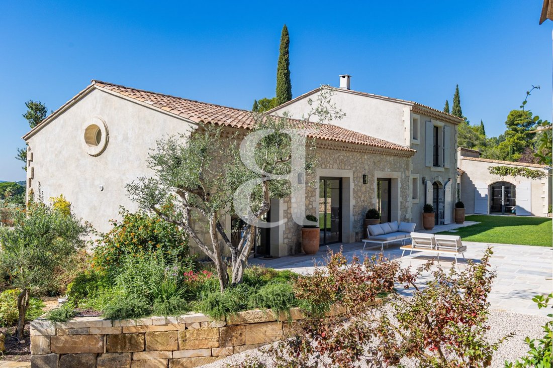 Country House in Maussane-les-Alpilles, Provence-Alpes-Côte d'Azur, France 4 - 17456294