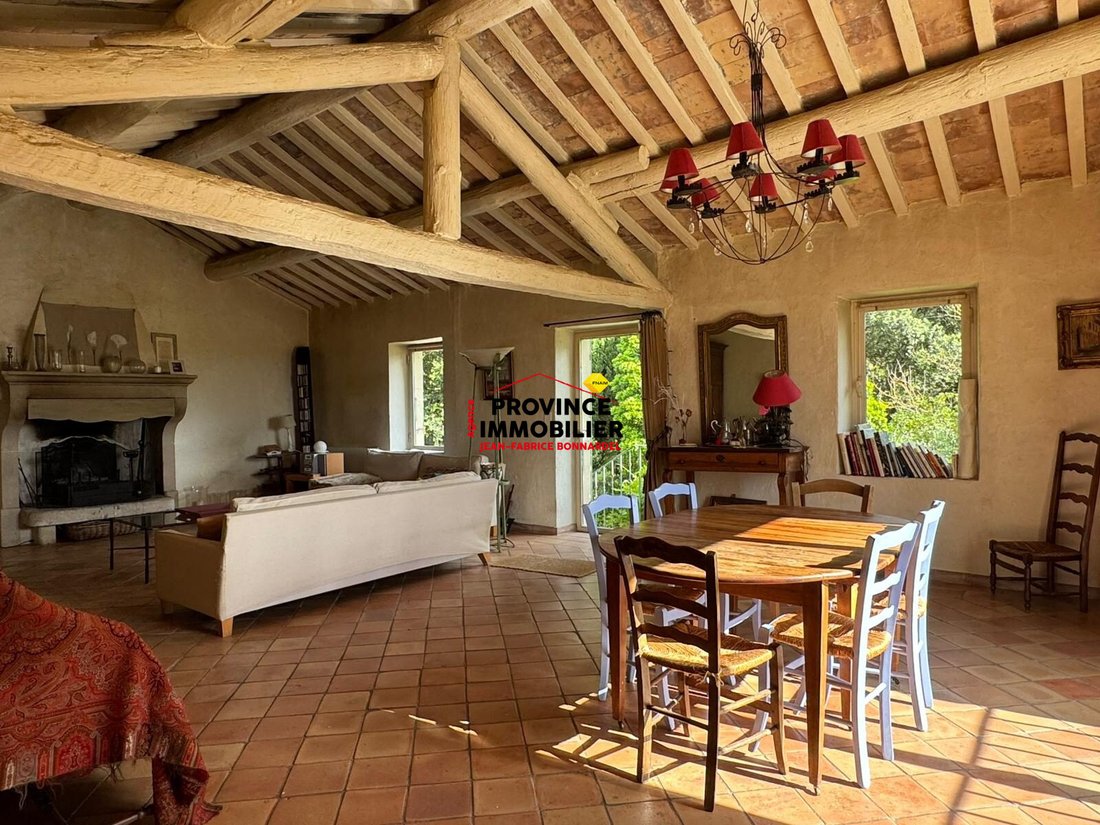 Country House in Grillon, Provence-Alpes-Côte d'Azur, France 5 - 18389899