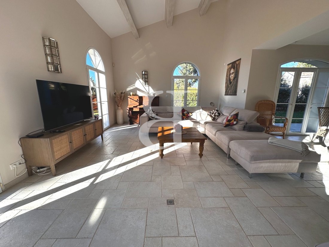 Villa in Nevons-route d'Apt, L'Isle-sur-la-Sorgue, France 5 - 17498705