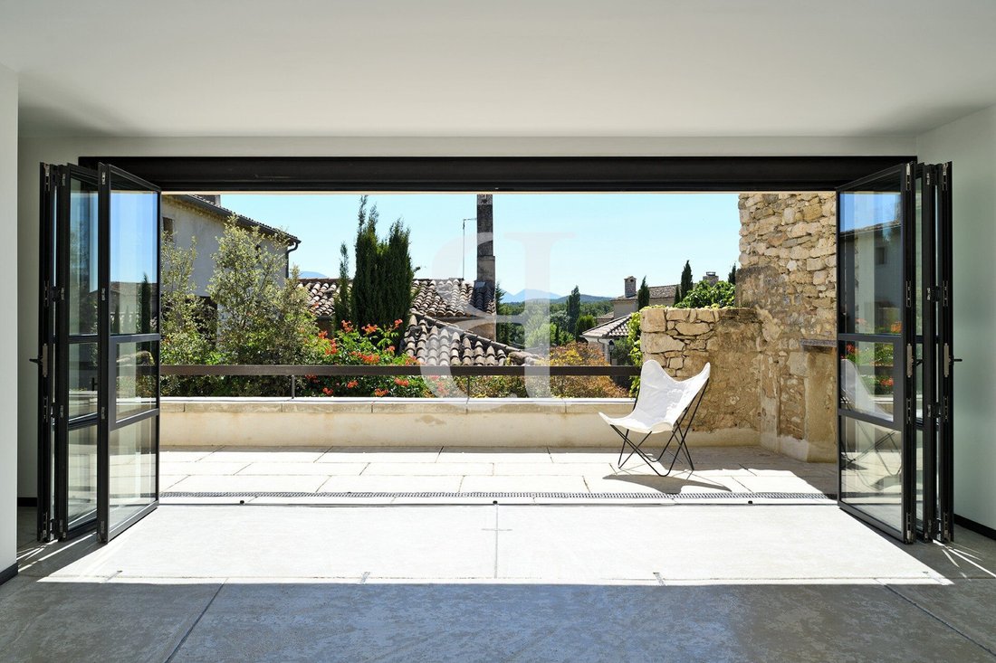 Country House in Grignan, Auvergne-Rhône-Alpes, France 2 - 16894680