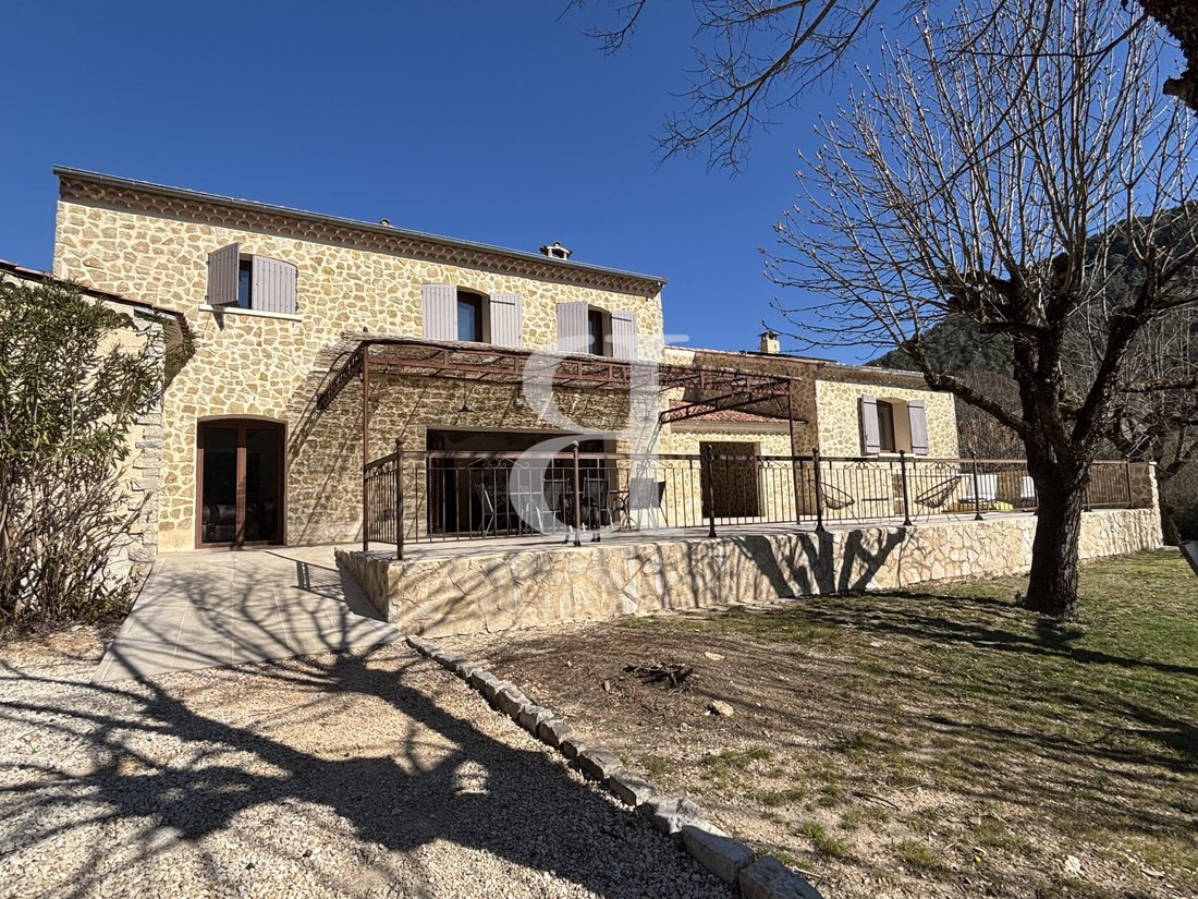 Country House in Propiac, Auvergne-Rhône-Alpes, France 1 - 17508134