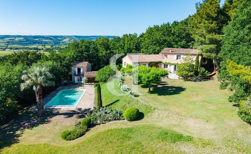 Villa in Séguret, Provence-Alpes-Côte d'Azur, France 1