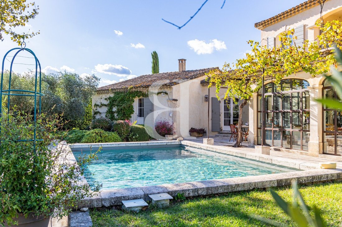 Villa in Verquières, Provence-Alpes-Côte d'Azur, France 4 - 16838259