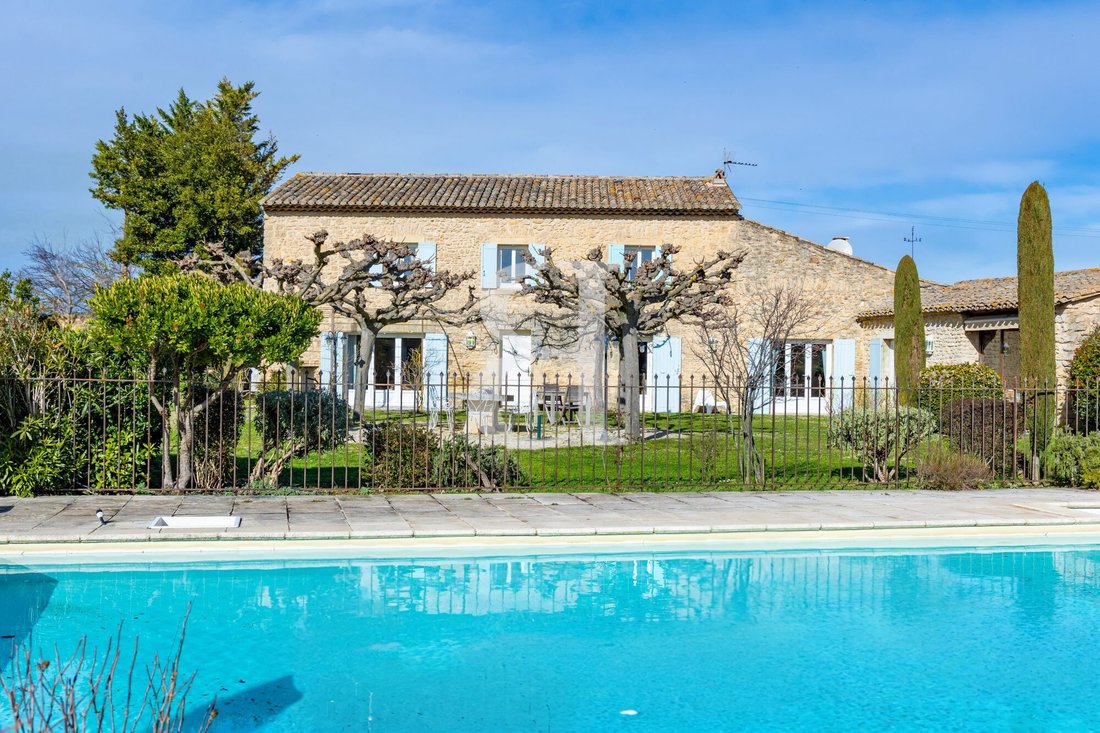 Country House in Nevons-route d'Apt, L'Isle-sur-la-Sorgue, France 3 - 17081741