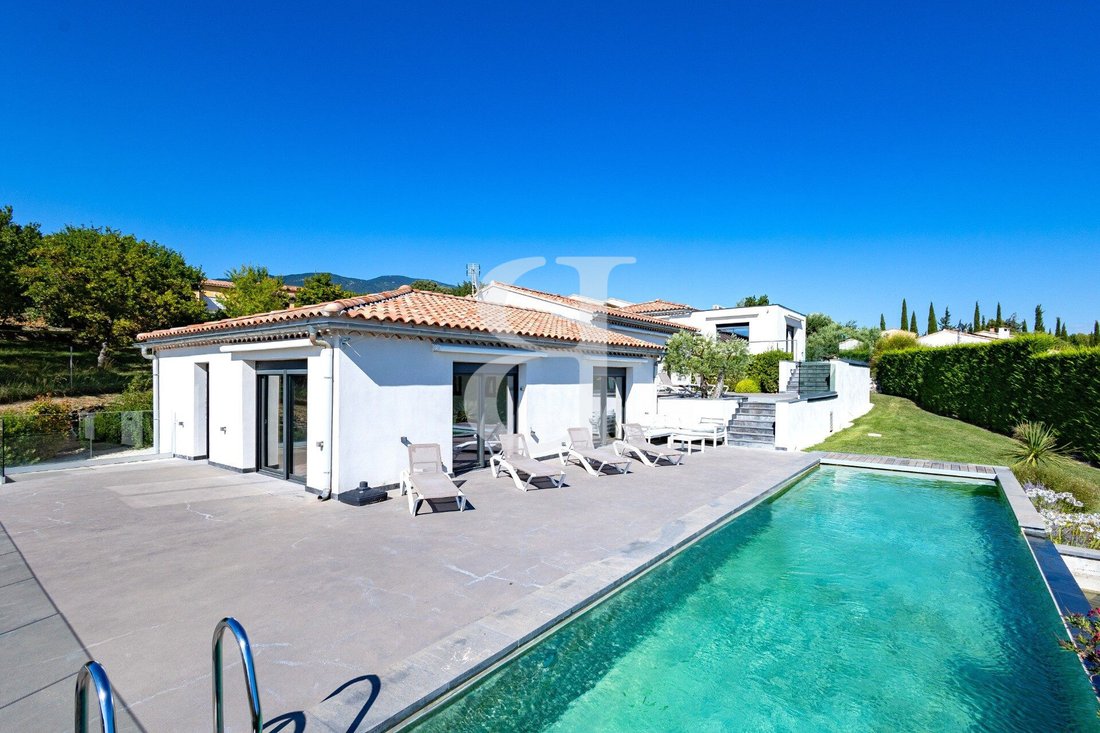 Villa in Bédoin, Provence-Alpes-Côte d'Azur, France 2 - 16838237