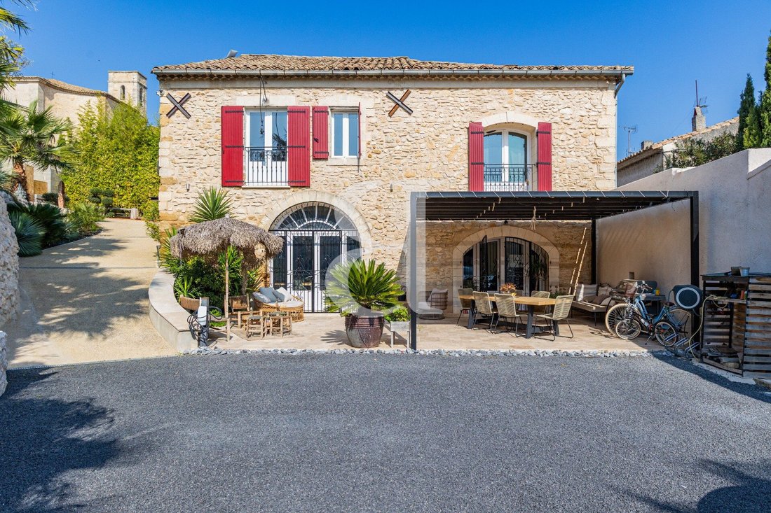 Country House in Centre Ville, Vedène, France 2 - 16838307