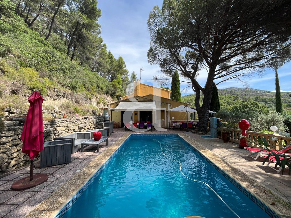Villa in Beaumes-de-Venise, Provence-Alpes-Côte d'Azur, France 3 - 16838288