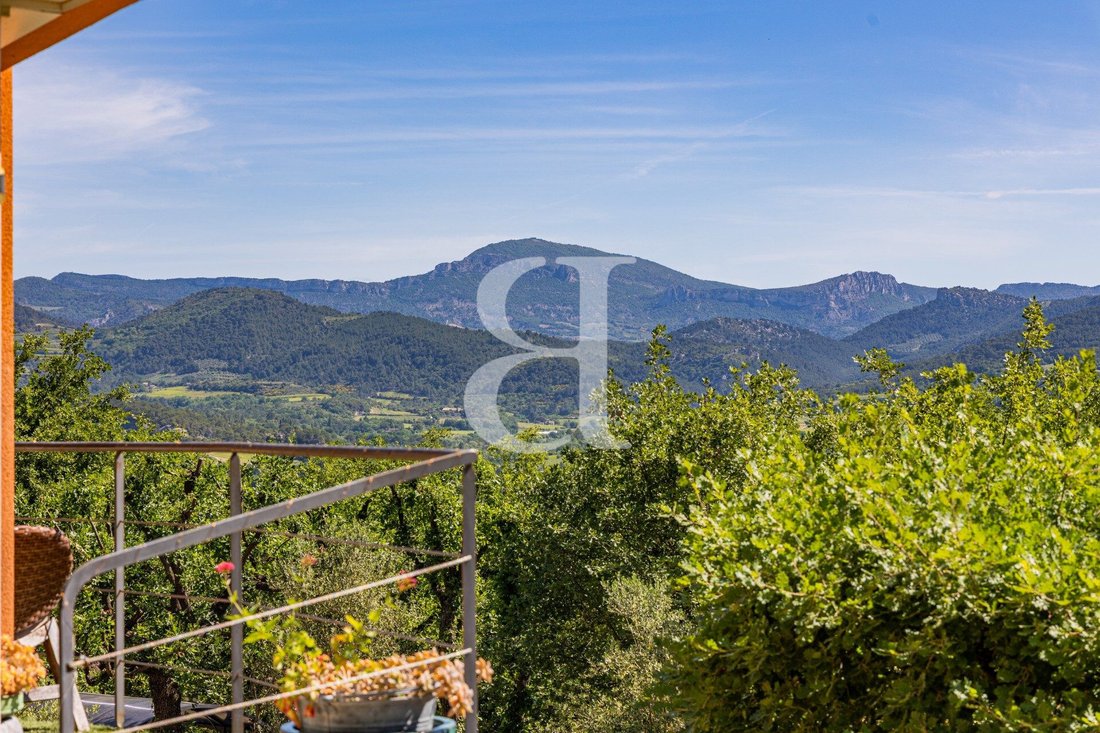 Villa in Entrechaux, Provence-Alpes-Côte d'Azur, France 2 - 16838230