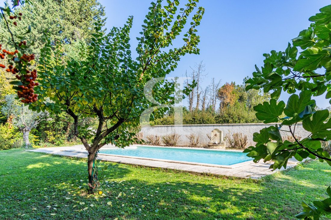 Country House in Plan-d'Orgon, Provence-Alpes-Côte d'Azur, France 4 - 16838330