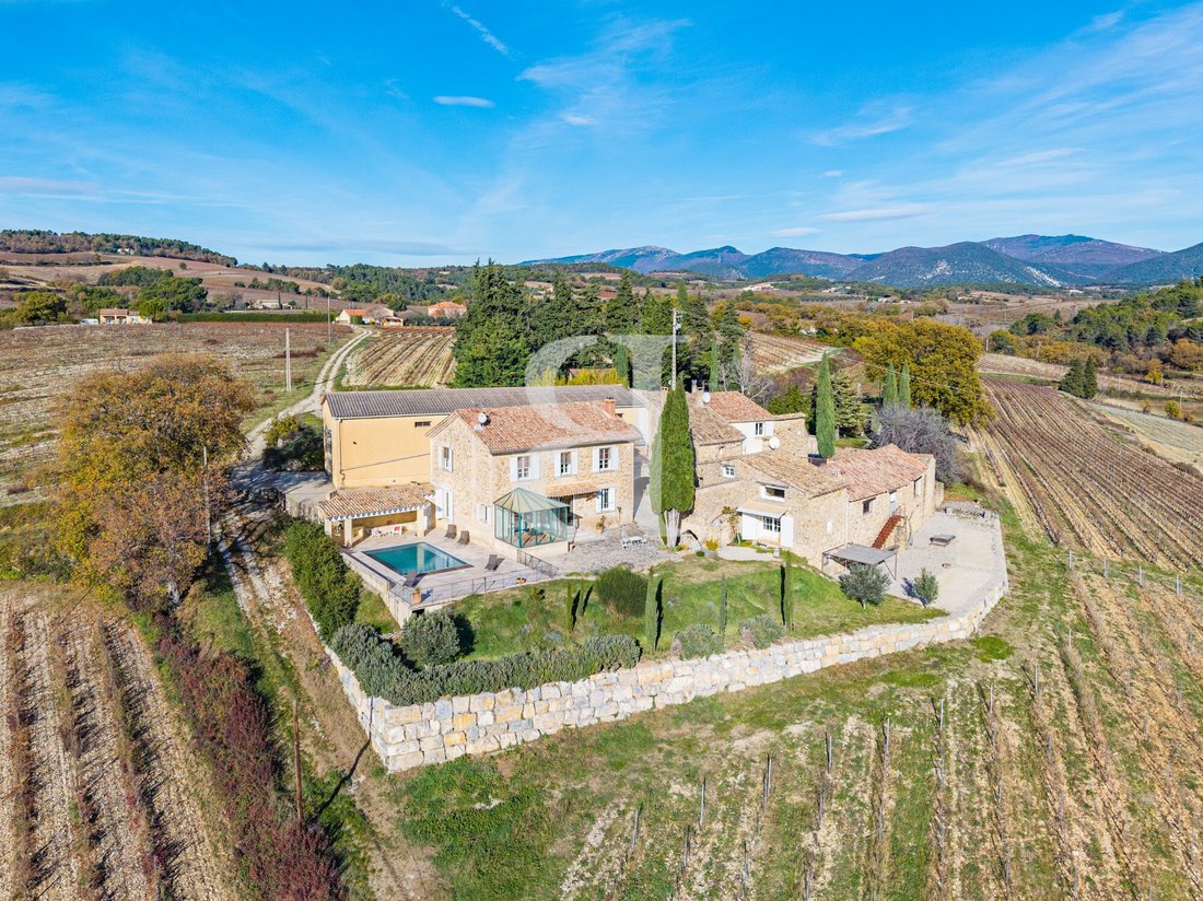 Country House in Vinsobres, Auvergne-Rhône-Alpes, France 1 - 16838294