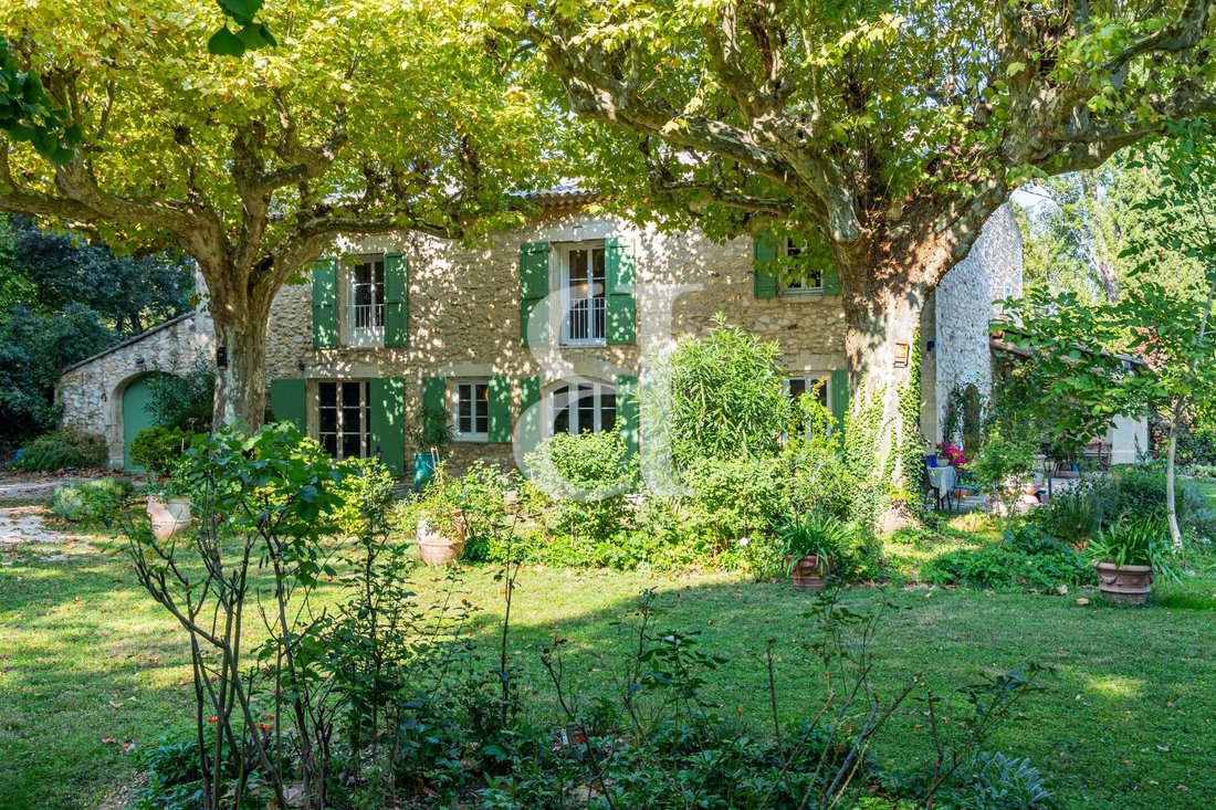 Country House in Plan-d'Orgon, Provence-Alpes-Côte d'Azur, France 3 - 16838330