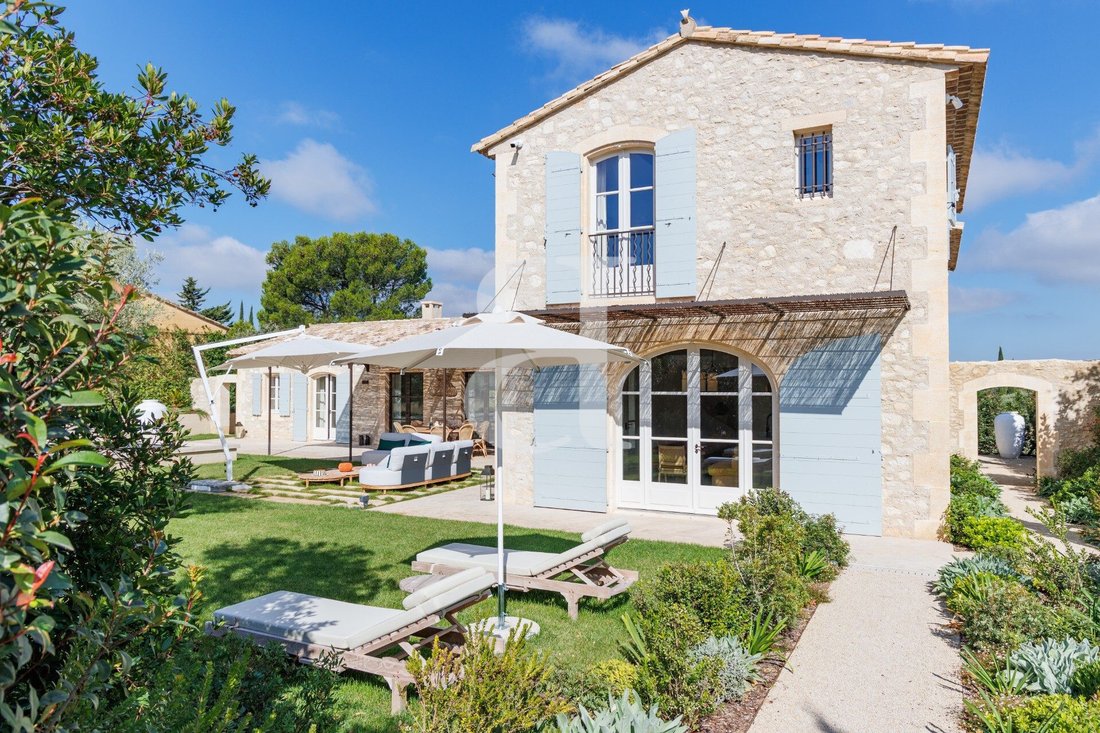 Country House in Eygalières, Provence-Alpes-Côte d'Azur, France 5 - 16838266