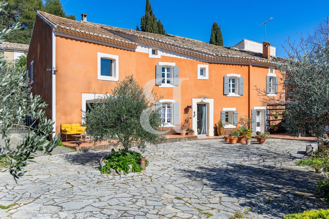 Country House in Roaix, Provence-Alpes-Côte d'Azur, France 1 - 17448243