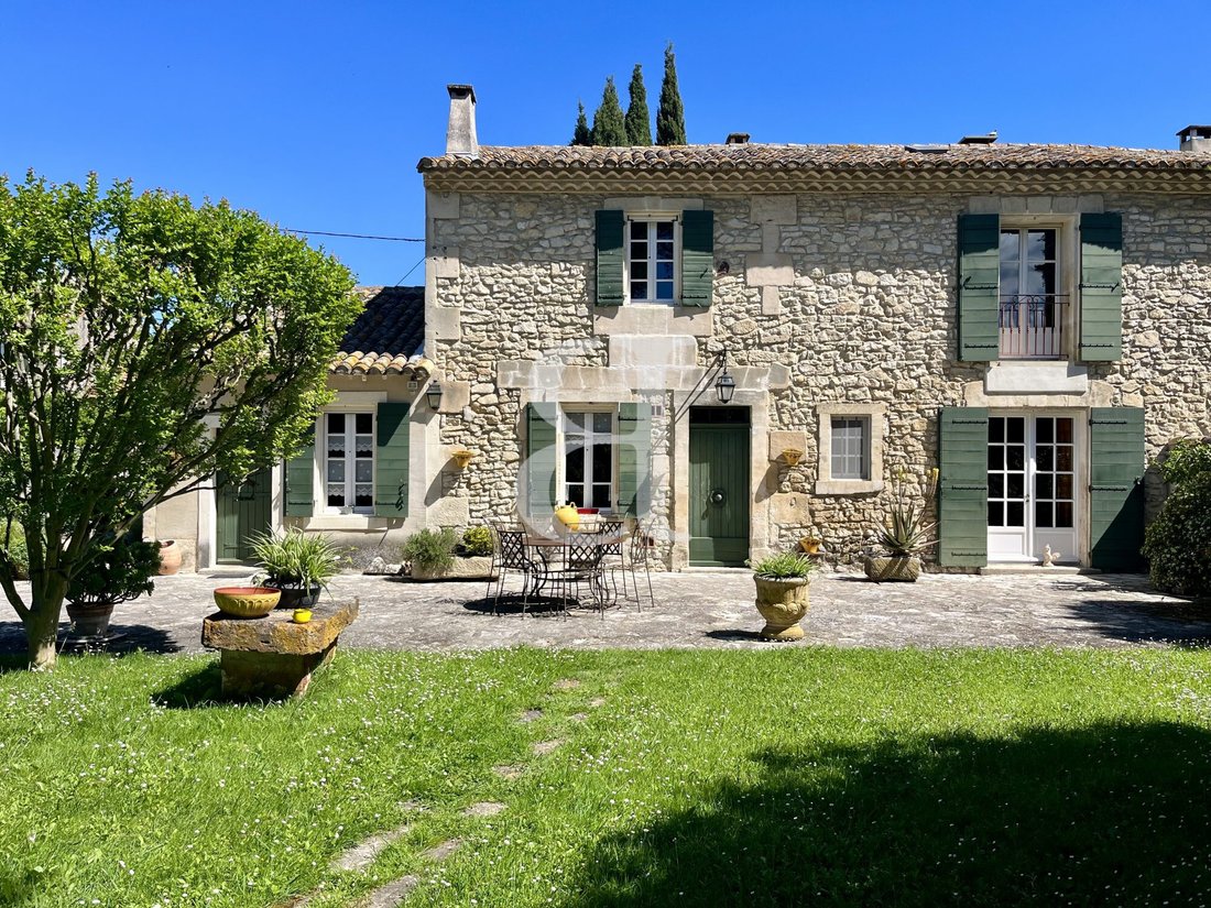 Country House in Saint-Etienne-du-Grès, Provence-Alpes-Côte d'Azur, France 2 - 17143925
