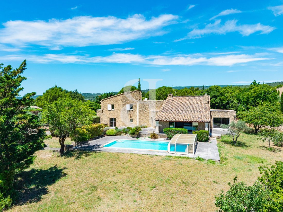 Country House in Gordes, Provence-Alpes-Côte d'Azur, France 2 - 18390227