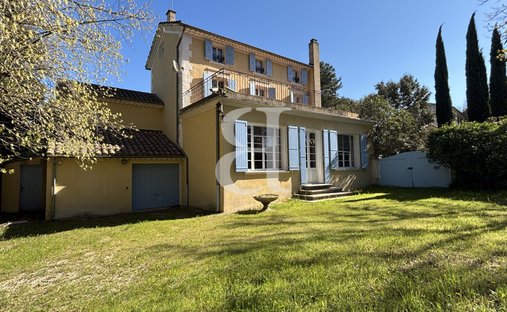 Country House in Sablet, Provence-Alpes-Côte d'Azur, France 1