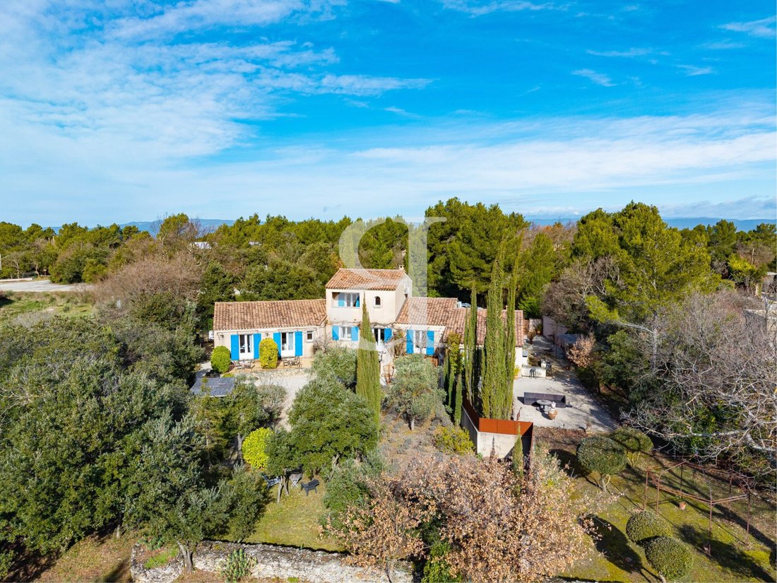 Villa in Lacoste, Provence-Alpes-Côte d'Azur, France 2 - 17224317