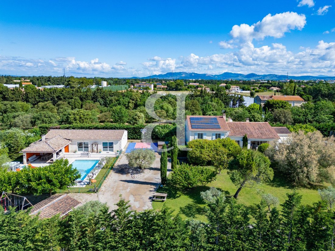 Villa in Ouest, Monteux, France 1 - 16838246