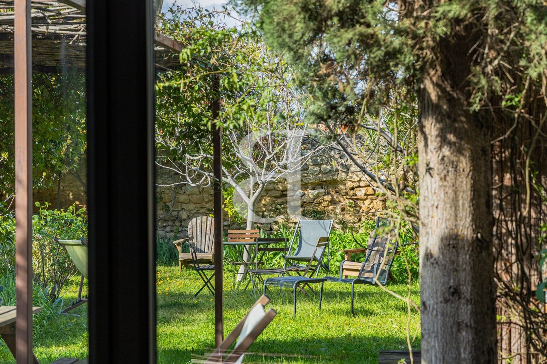 Country House in Sainte-Cécile-les-Vignes, Provence-Alpes-Côte d'Azur, France 4 - 17508168