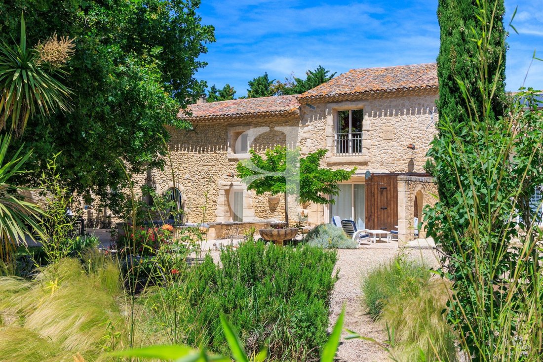 Country House in Centre Ville, Le Thor, France 5 - 16838254