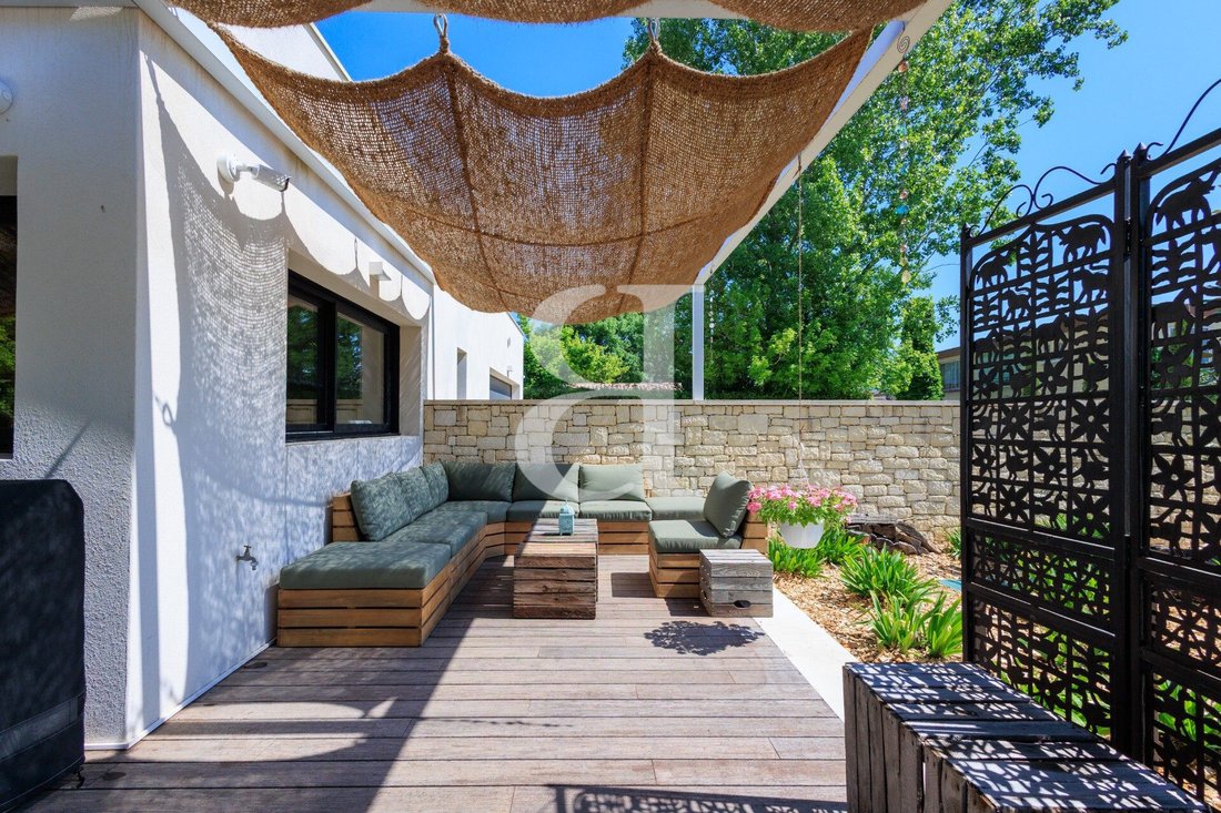 Villa in Nevons-route d'Apt, L'Isle-sur-la-Sorgue, France 3 - 16838292