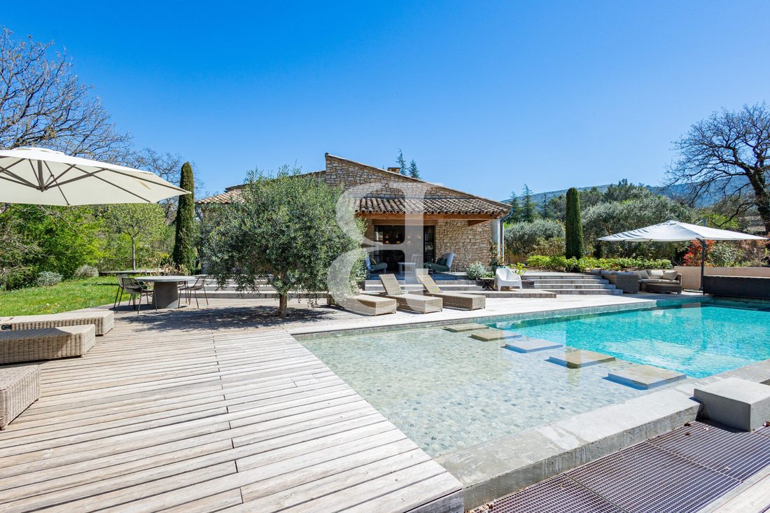Country House in Ménerbes, Provence-Alpes-Côte d'Azur, France 1 - 17699988