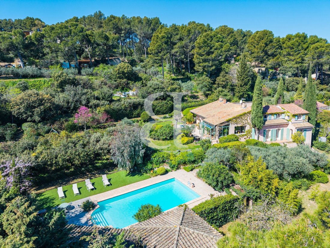 Villa in Jonquerettes, Provence-Alpes-Côte d'Azur, France 1 - 17635017