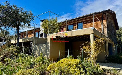 Villa a Grignan, Auvergne-Rodano-Alpi, Francia 1