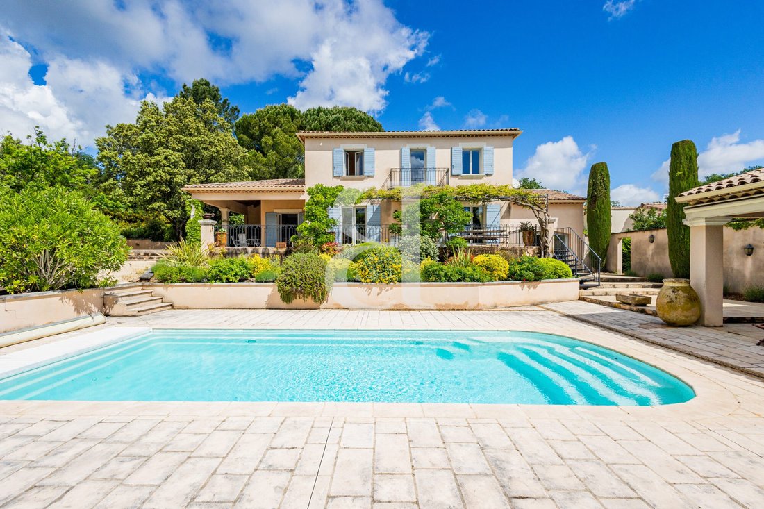 Villa in Suze-la-Rousse, Auvergne-Rhône-Alpes, France 1 - 17536141