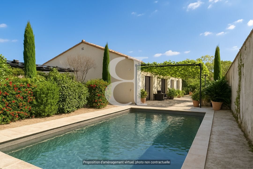 Villa in Saint-Rémy-de-Provence, Provence-Alpes-Côte d'Azur, France 1 - 16838324