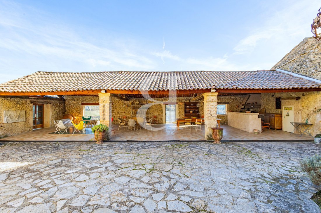Country House in Vinsobres, Auvergne-Rhône-Alpes, France 2 - 16838294