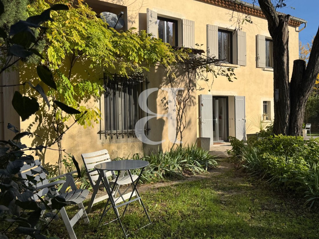Villa in Saint-Rémy-de-Provence, Provence-Alpes-Côte d'Azur, France 4 - 16838279