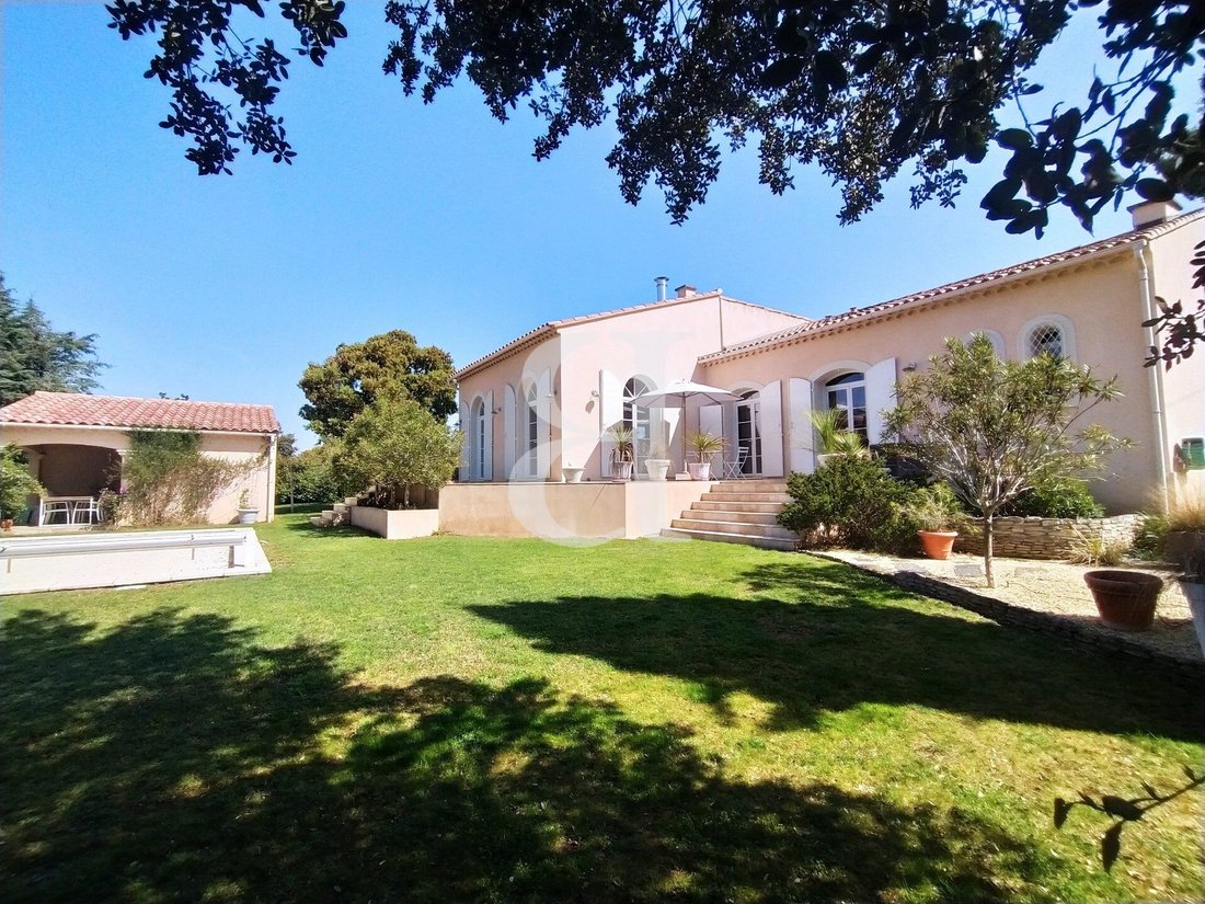 Villa in Nevons-route d'Apt, L'Isle-sur-la-Sorgue, France 3 - 17498705