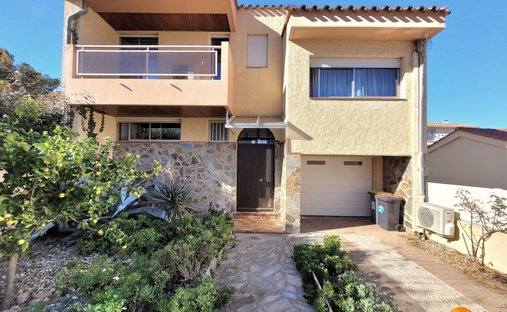 House in Vllage Centre, Canet-en-Roussillon, France 1